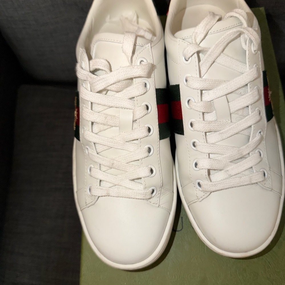 Gucci Bee Sneakers